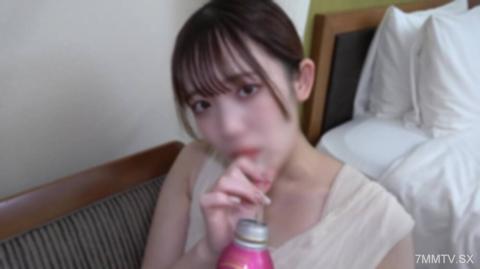 ./當女人完全改變時。通常的嚴肅的日語老師是一種混亂的方式。您可以從突然出現的色情開關中退縮嗎?