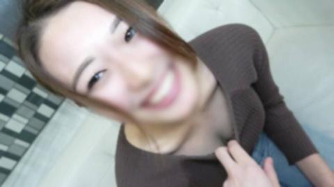 【初撮り】秀才リケジョの研究熱心なオトコを骨抜きにするテクニックは格別。長いベロでチンポを包み込み、1滴残らず絞り取るマンコの締め付け。