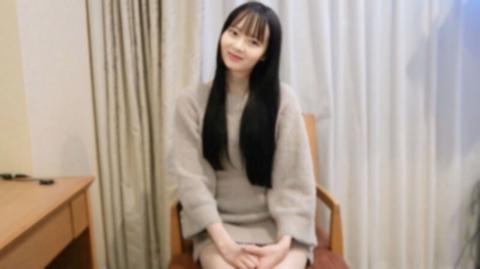 【無】(極)清楚系スレンダー美脚美女！ちょ～小顔でサラサラ美黒髪の人生初ゴックン⤴美し過ぎるビジュアに天然ヘアーも最高！ゴックン中だし　※特典高画質