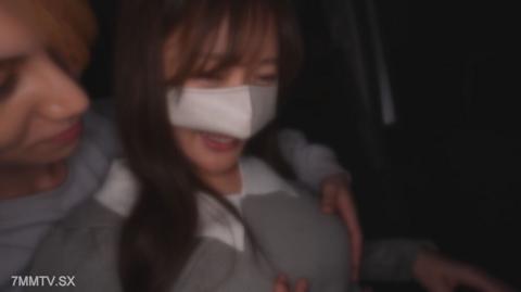 ⭐50%OFF(990日幣OFF)⭐8/16截止⭐【H罩杯的美爆乳色情太太】老公不理她,欲求不滿的妻子在車內吸好看年輕男人的雞巴,誘他口內射精。然後前往禁忌的家中… | FC2電子市場
