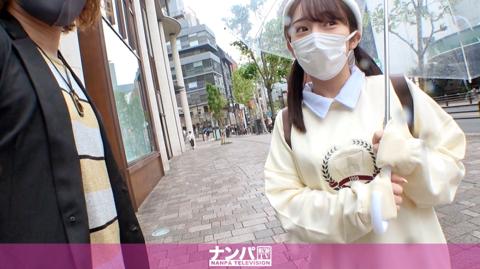 マジ軟派、初撮。 1817 playかわいい19歳JDをホテルに連れ込み！『大人のおもちゃのモニター探してて～』と電マ責めすると…？極狭敏感マ●コは手マンで計4回も潮吹き！容赦ないピストンに喘ぎ声が部屋中に響かせる！