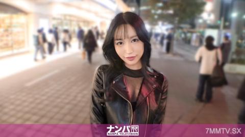 去撩那個色又帥的男生,結果他太會搭訕了,直接就上床了!這個美女又帥氣的透明姐姐親吻、口交、腰擺動,每一項技術都很厲害!因為她太漂亮了,經常被名人撩過! 趁著興頭上用強力的抽插來折磨,然後像洪水一樣大量潮吹,高潮連連!真他媽軟派,初拍。2328
